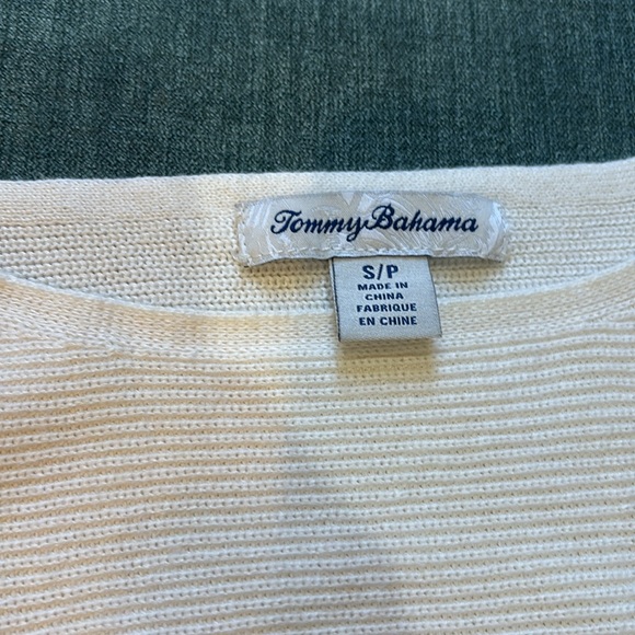 Tommy Bahama Bonita kimono sleeve - Picture 2 of 3